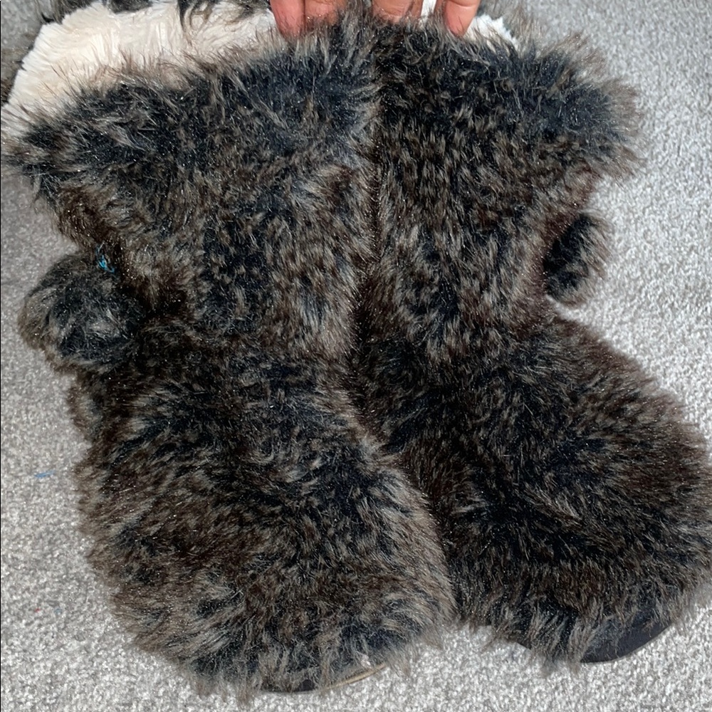 Slippers